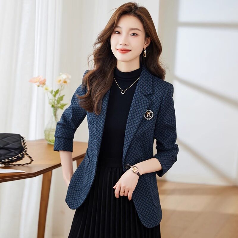 毛呢千鸟格小西装外套女秋冬新款修身休闲百搭气质女神范小西服女