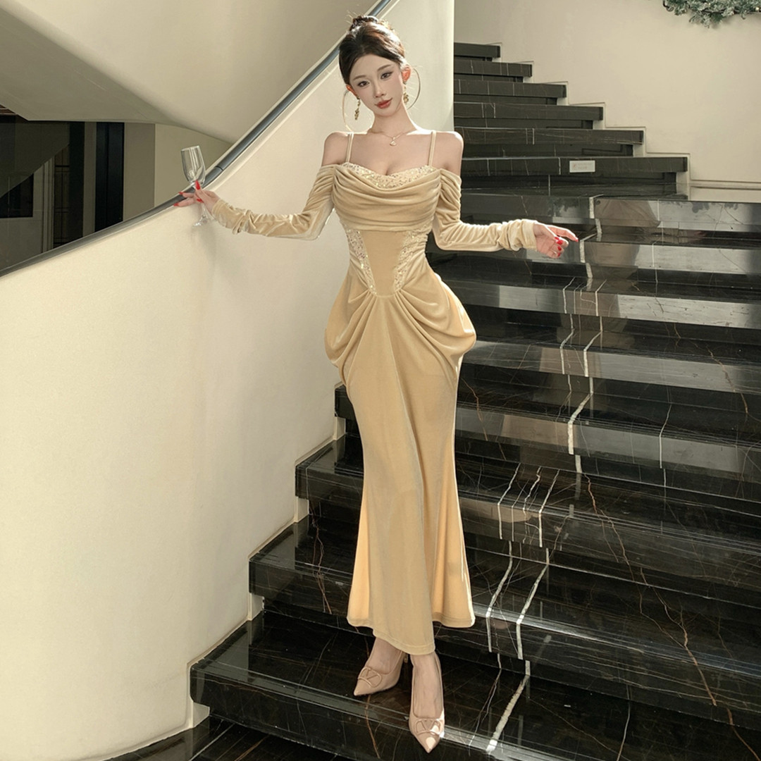 晚礼服女2025新款高级感气质性感露肩吊带丝绒长裙修身包臀连衣裙