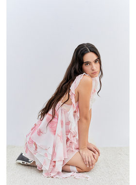 Boujee红掌印花荷叶边飘带雪纺a摆连衣裙珍珠烫钻纯欲氛围浪漫