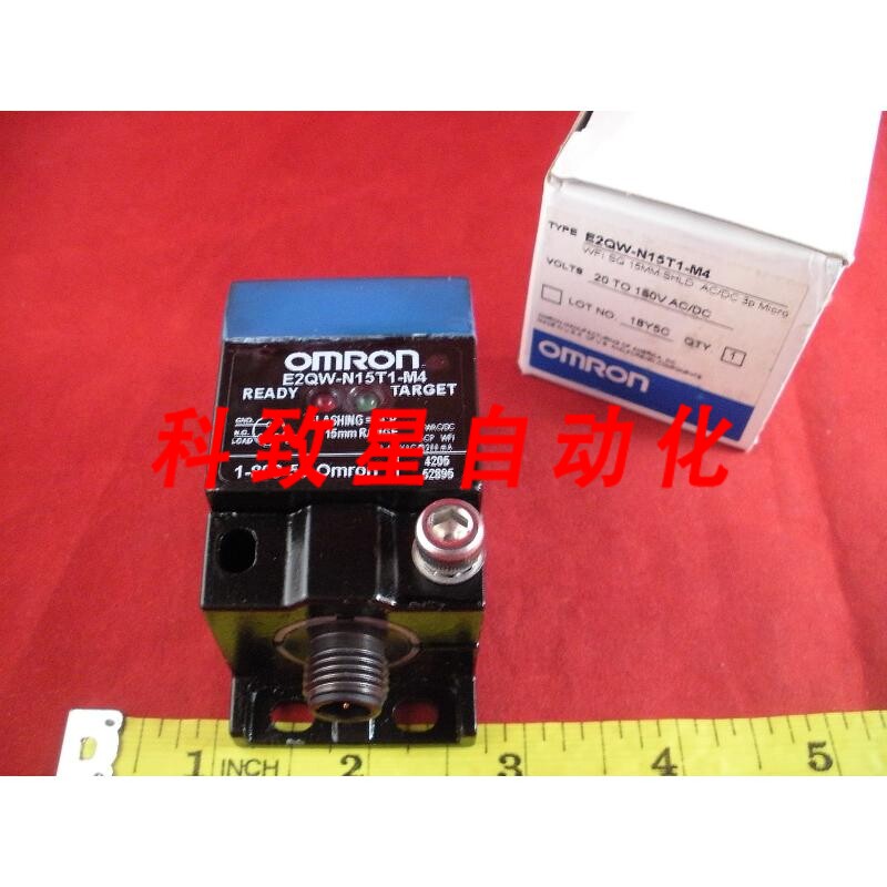 工业配件E2QW-N15T1-M4 接近传感器开关20-150V AC DC WFI SQ 15