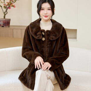 年轻妈妈秋冬皮毛一体环保水貂皮大衣中老年女时尚翻领皮草外套装