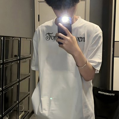 高级感设计t恤2025新款小众立体