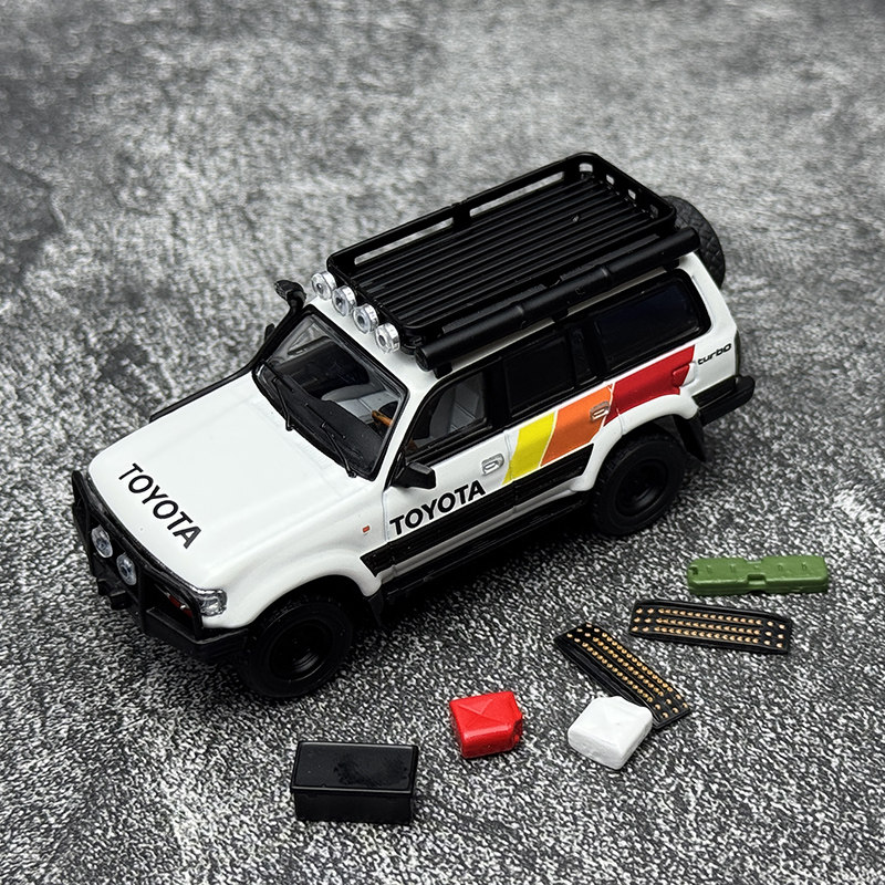 GCD 1:64 丰田 陆地巡洋舰 LC80 改装版 TRD涂装 合金汽车模型
