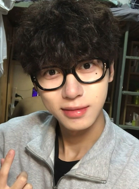 复古黑框椭圆形眼镜素颜眼睛框架近视镜男可配度数显脸小平光镜女