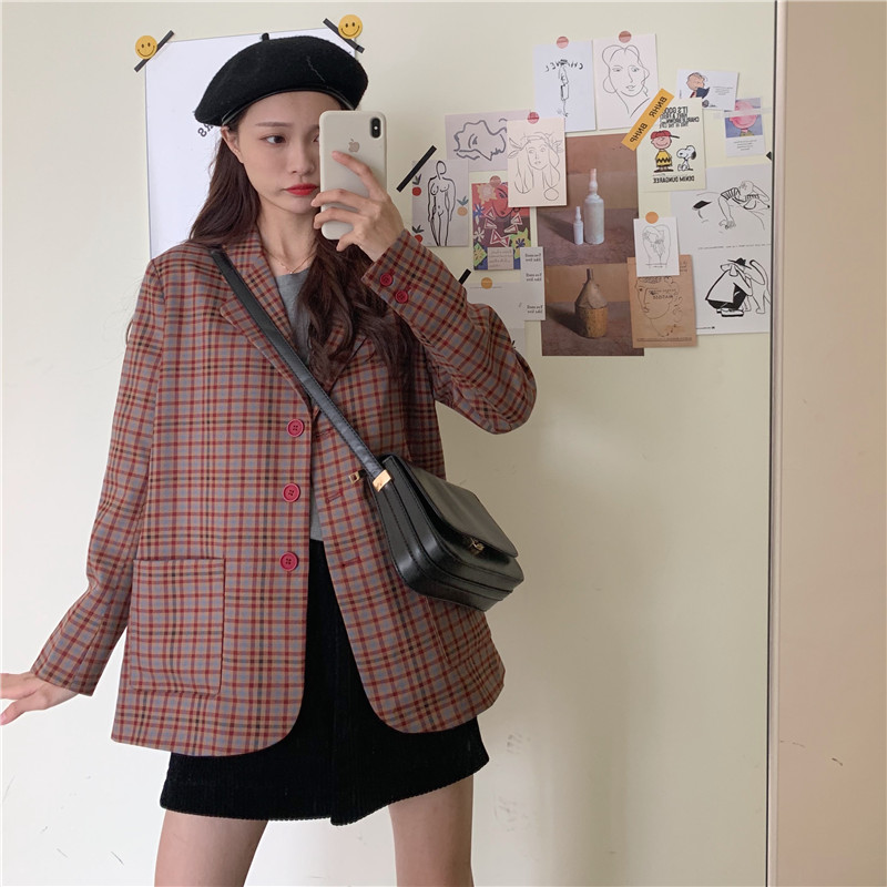 Real price new Korean relaxed retro plaid coat in spring