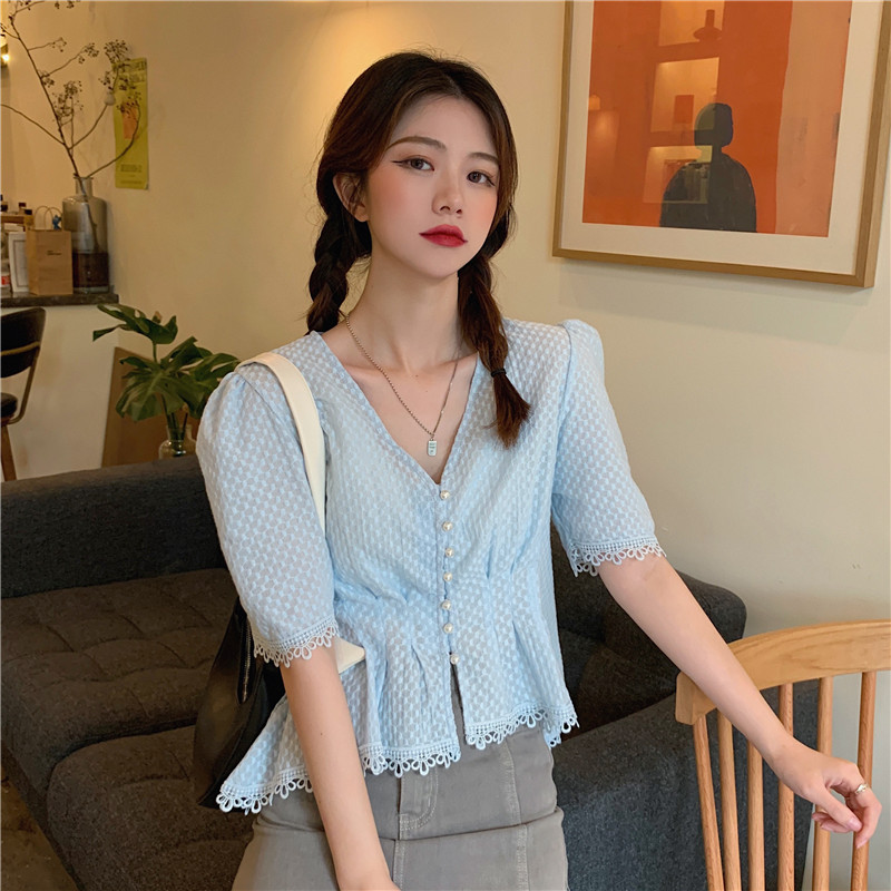 Summer new Korean lace V-neck slim shirt