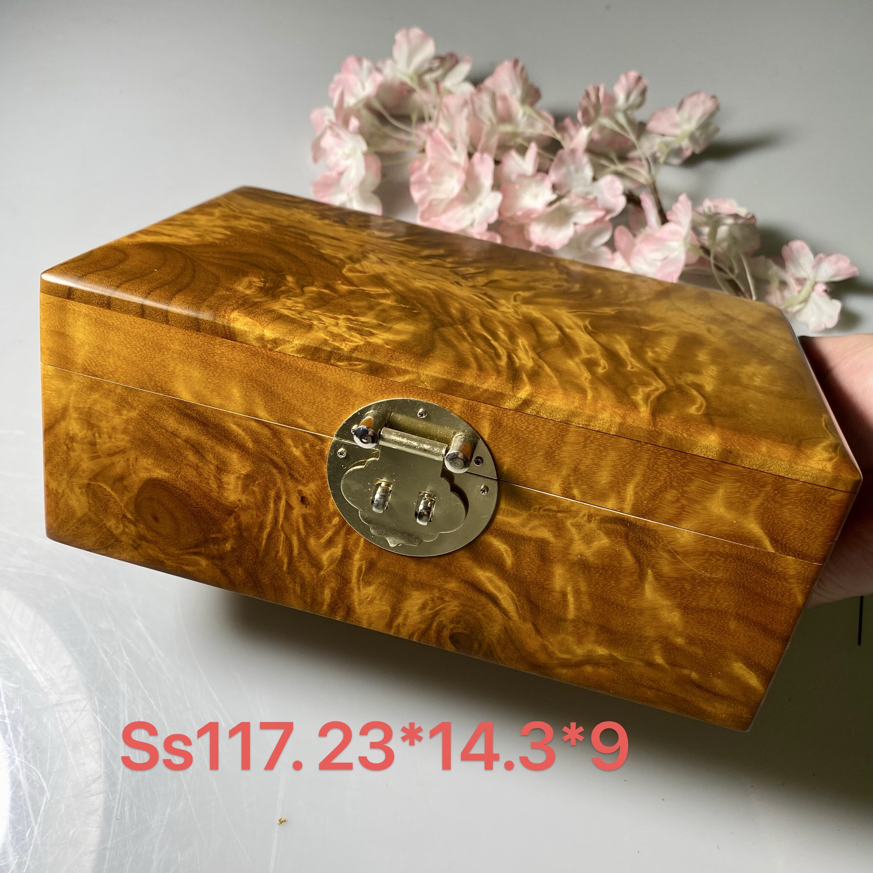 金丝楠木小叶桢楠独板水波纹实用首饰盒实木饰品盒珠宝盒收藏定制