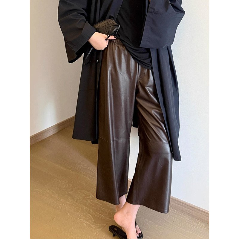 咖色松紧腰皮裤女2025秋季爆款新款高级感宽松垂感显瘦九分阔腿裤,女装/女士精品,休闲裤,淘宝优惠券,粉丝福利购,淘宝优惠卷