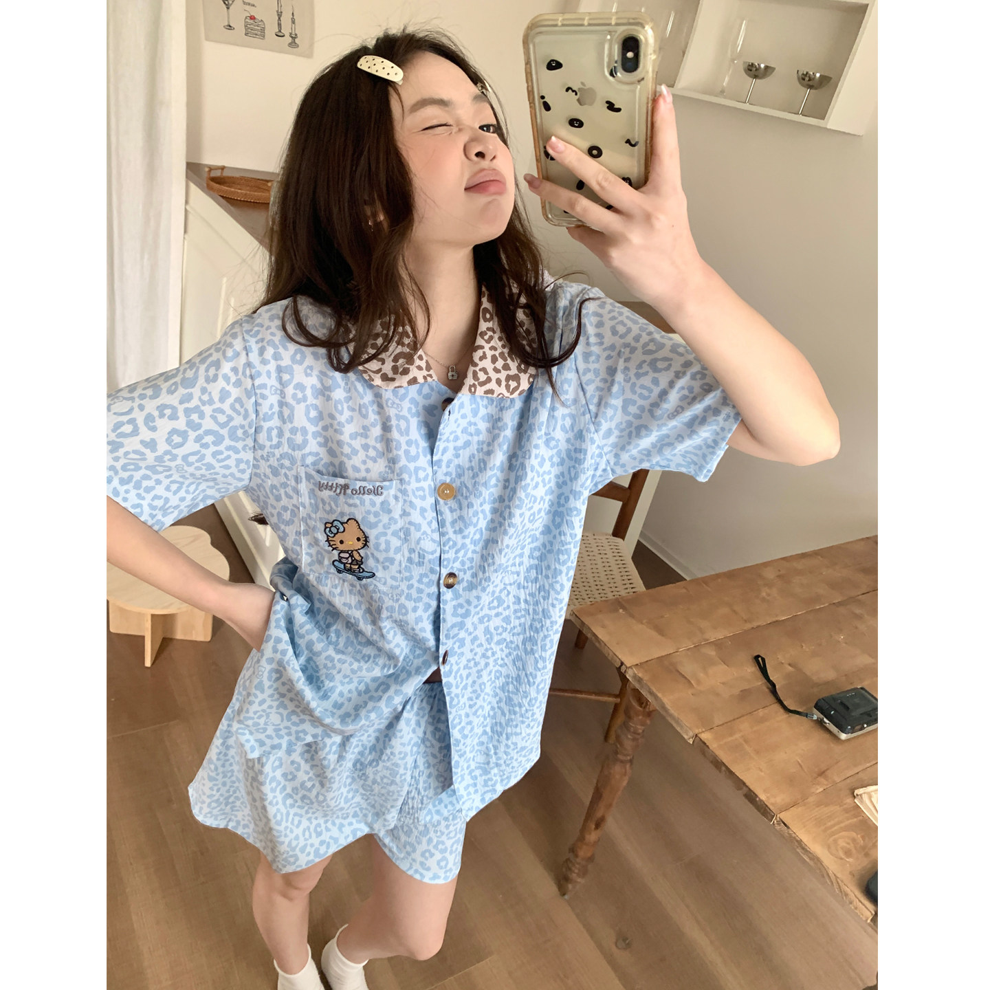 蓝豹纹带胸垫睡衣女款夏季短袖短裤长裤三件套可爱KT猫少女家居服