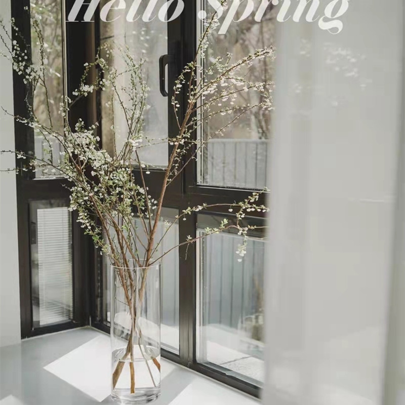 简约时尚玻璃室内透明度高