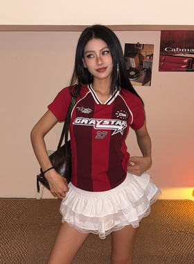 Double美式复古红色辣妹运动条纹撞色V领短袖T恤女修身球衣短上衣