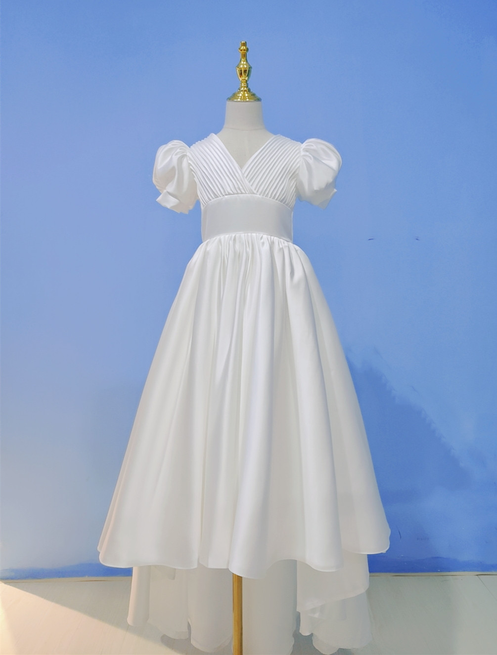 白色公主裙韩国软缎儿童摄影服装女孩网红款高定礼服正版影楼高端