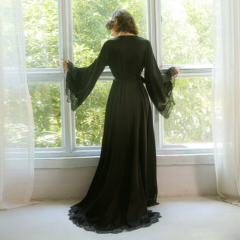 缎面冰丝蕾丝拖尾长袖汉服晨袍