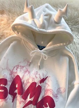 春秋季恶魔潮流印花男女生情侣连帽卫衣甜酷加绒套头带角洋气卫衣