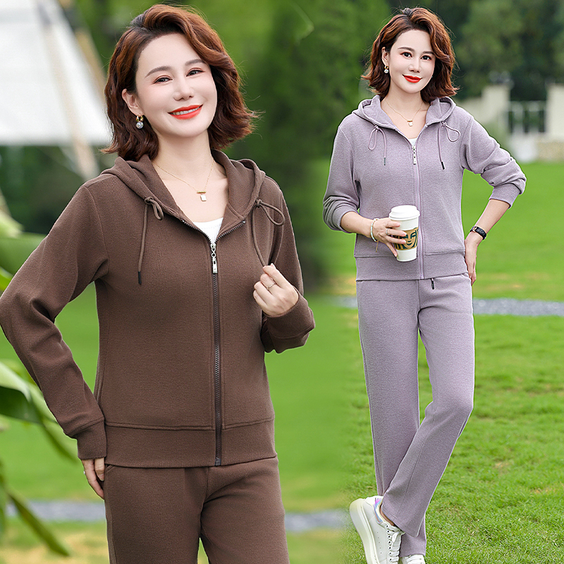 乔舟瓒2025春季新款运动套装女春秋卫衣中年妈妈休闲户外速干