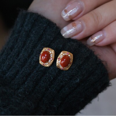 天然川料火焰红南红耳钉 纯银镀金 裸石6×8mm 颜色红艳肉质饱满