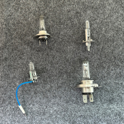 适用于江淮汽车配件骏铃E3E5E6V3V6V5V7H330货车远光近光灯泡雾灯