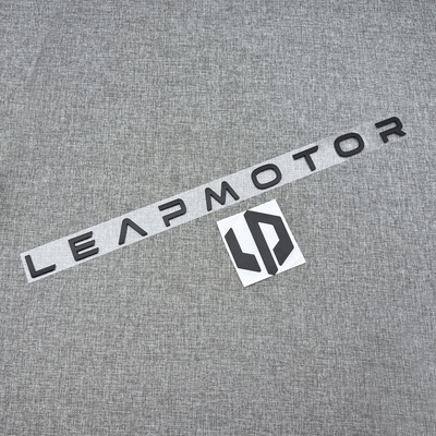 适用于零跑B10B01T03C01C11C10改装黑色机盖前车标LEAPMOTOR字标