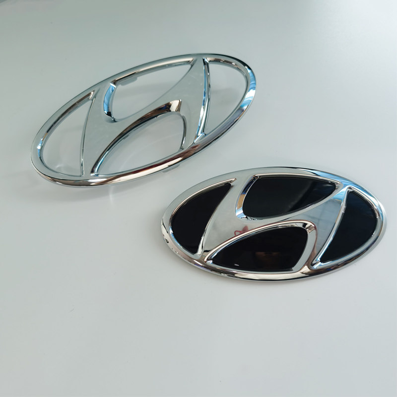 适用于现代菲斯塔车标飞思中网标 前后标尾标银色标志前车头标
