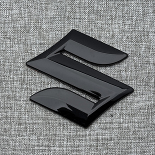 适用于铃木吉姆尼jimny中网标志前车标新款吉姆尼方向盘车标黑化