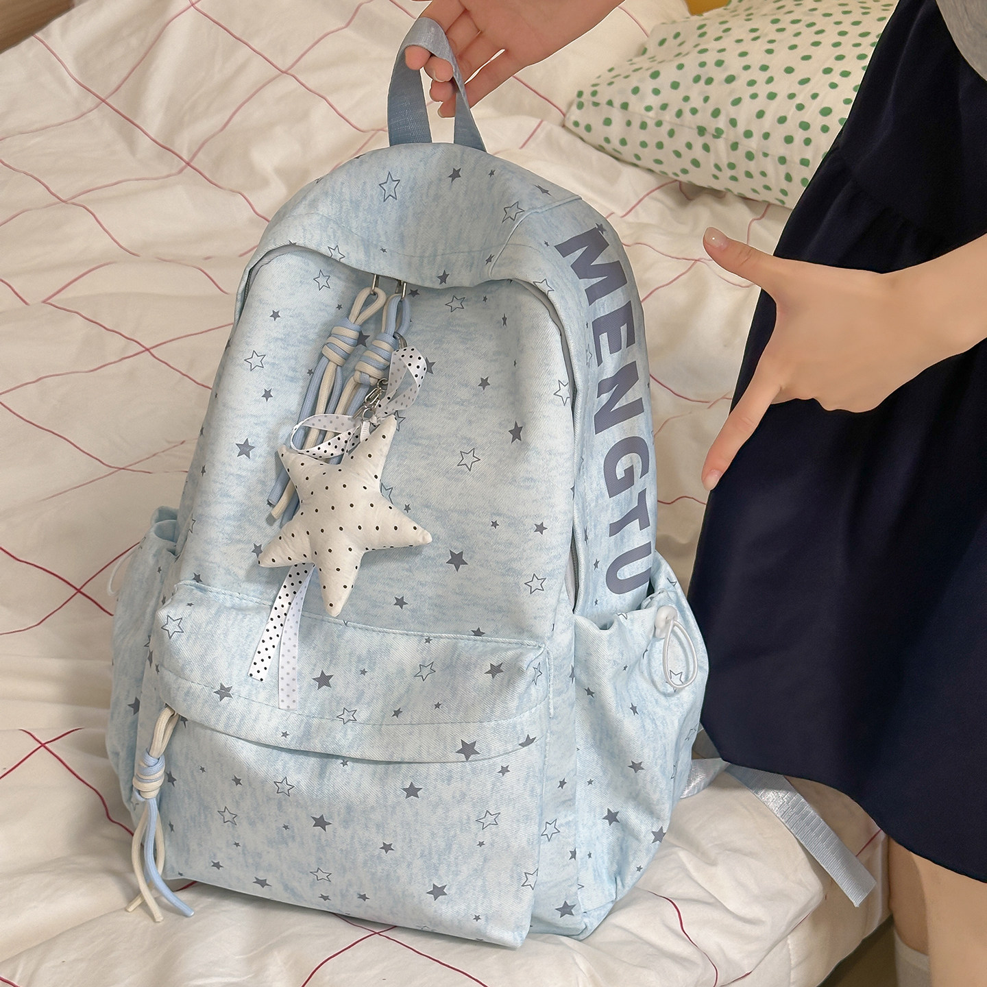 书包初中生女生高颜值ins小众蓝色系星星高中生双肩包女韩系背包