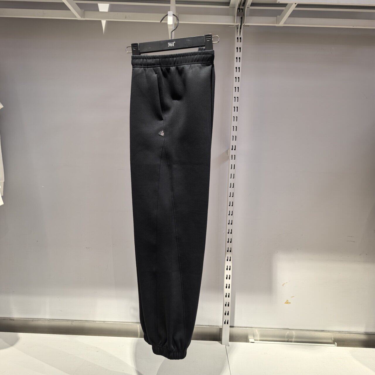 361度女运动裤2026春季新款宽松舒适束脚裤针织休闲裤562614010B