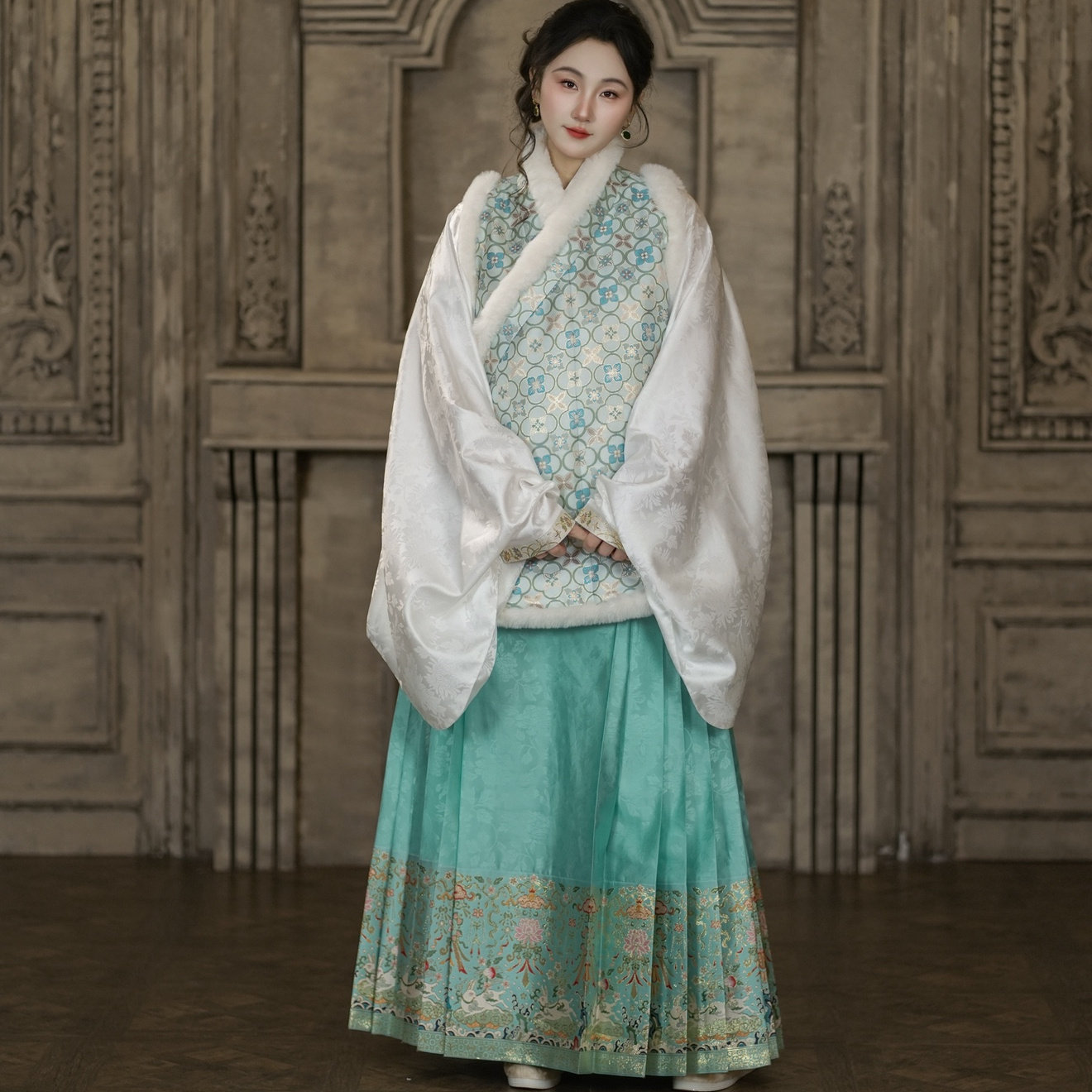 公卿 I 海棠花&玉兔宫灯 交领夹棉比甲 马面裙,女装/女士精品,汉服上装,淘宝优惠券,粉丝福利购,淘宝优惠卷