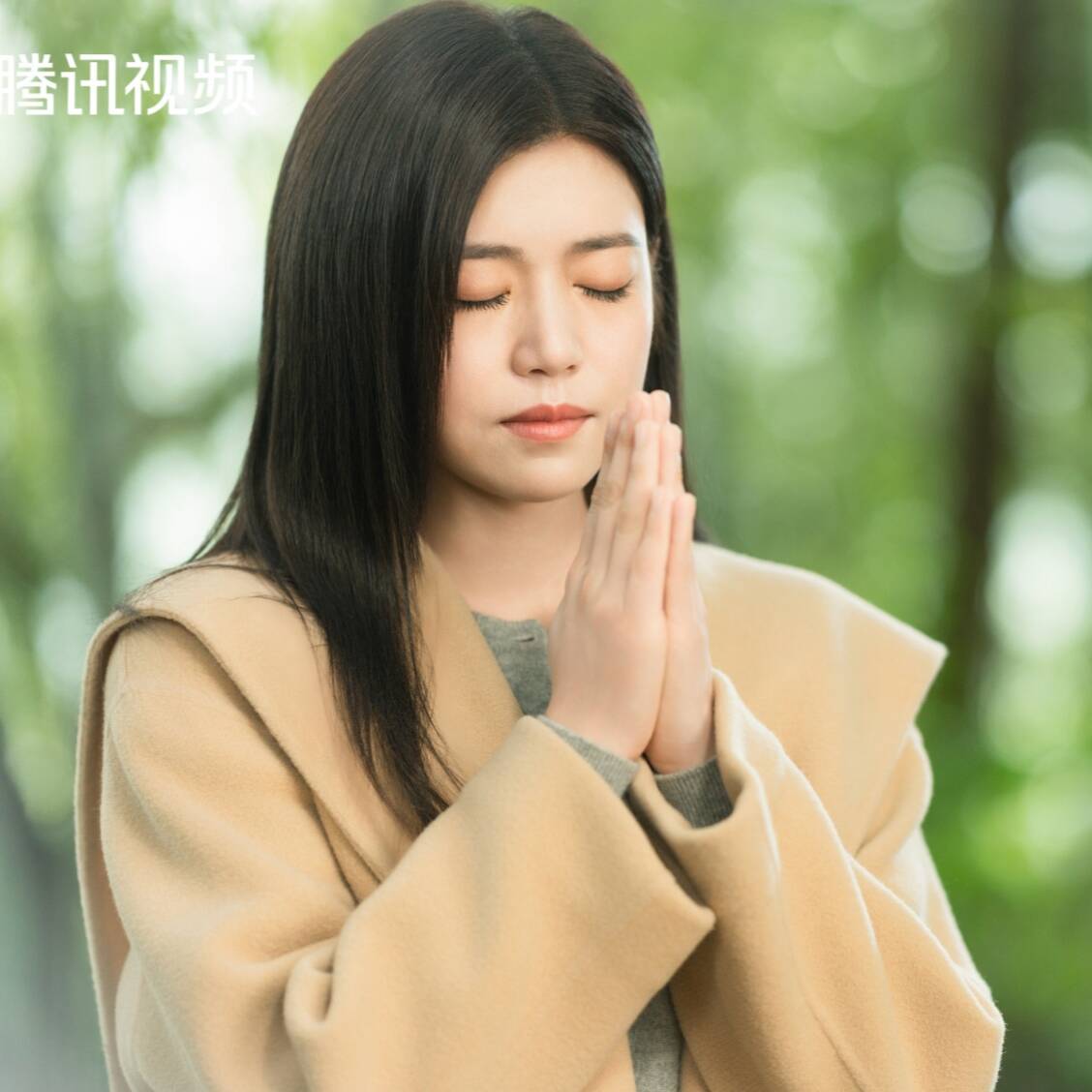 狙击蝴蝶陈妍希岑矜同款毛呢外套