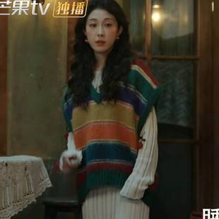 深情眼张小婉方雅恩同款 原版 针织马甲背心v领条纹上衣女衣服潮