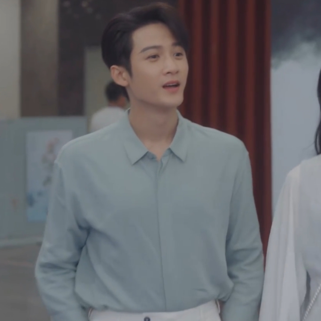很想很想你檀健次莫青成同款衬衫
