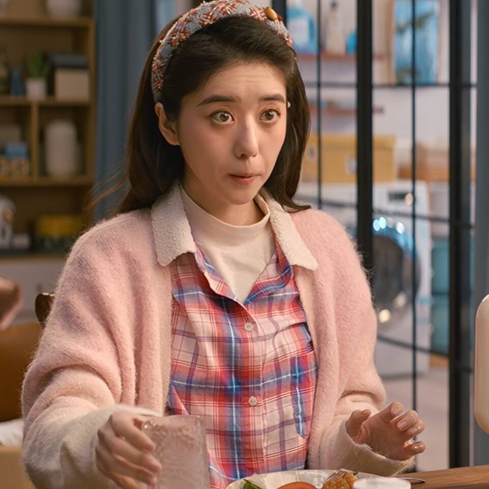 他为什么依然单身李凯馨同款毛衣