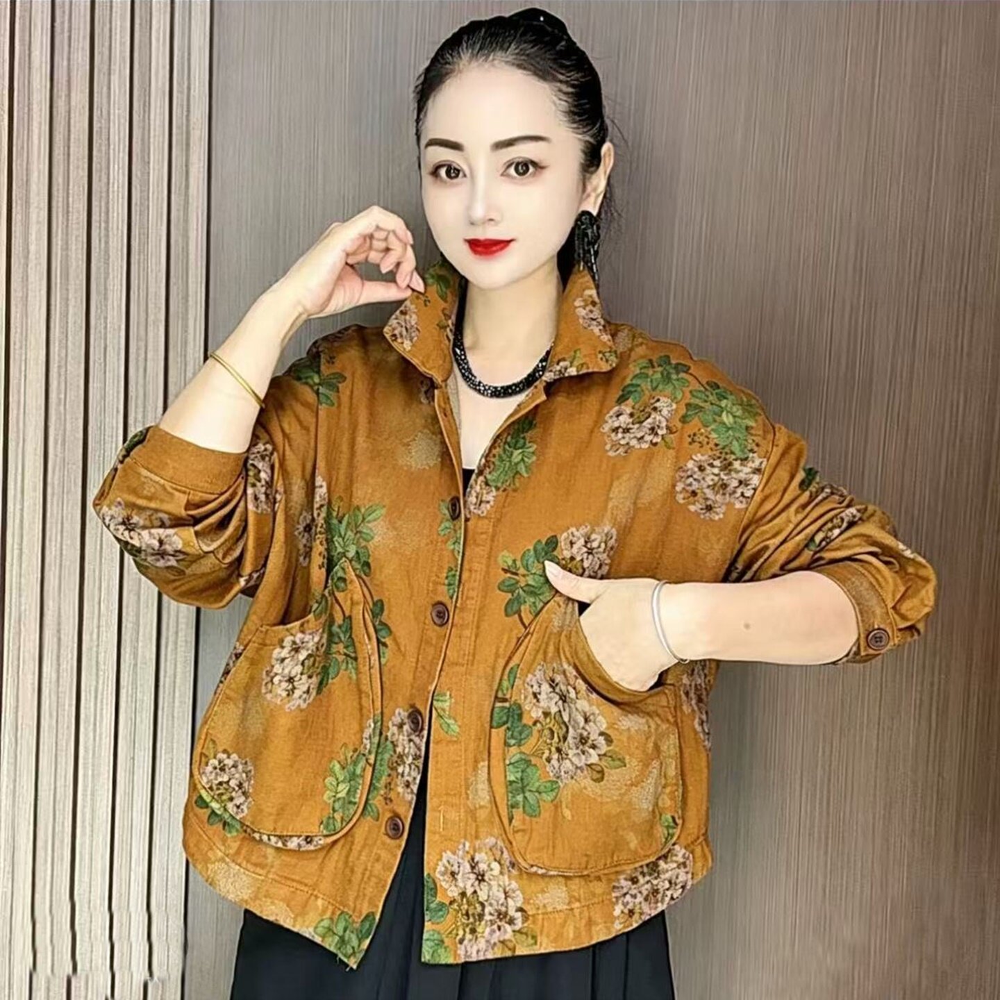 秋季大码棉麻花卉翻领显瘦外套女