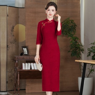 高档红色喜婆婆旗袍新款秋季改良新中式国风喜妈妈婚宴装礼服绝美