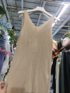 不退不换看好再拍金线针织背心