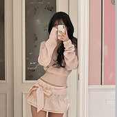 女短款 韩国tht新款 纯色温柔风V领交叉针织衫 收腰毛衣设计感上衣