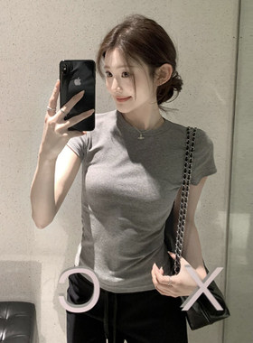 灰色正肩短袖t恤女士2026新款夏季修身打底衫时尚百搭超好看上衣