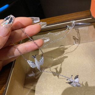 欧美潮ins博主个性复古双飞燕项链长链毛衣链插画感鸟儿项链燕子
