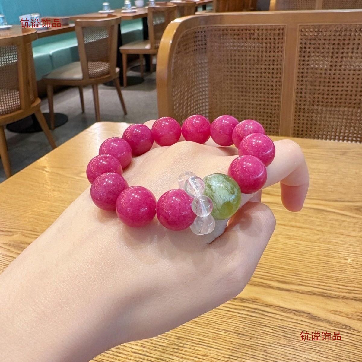 轻奢高品质粉嫩红蔷薇辉石12mm圆珠手串显白温柔少女百搭水晶手链