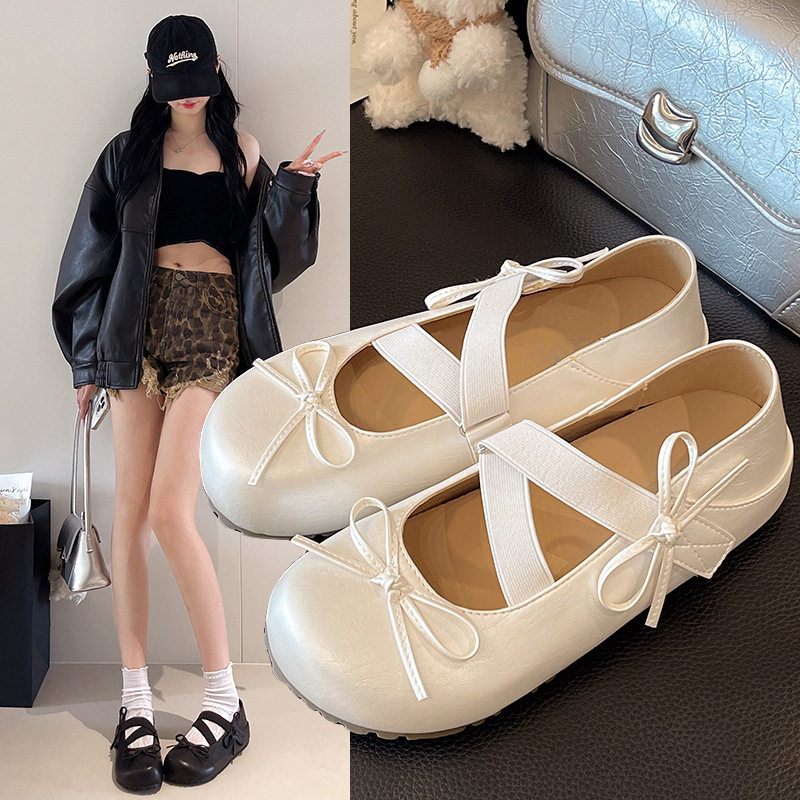 白色复古法式浅口平底单鞋女2026新款夏季芭蕾风配裙子玛丽珍女鞋