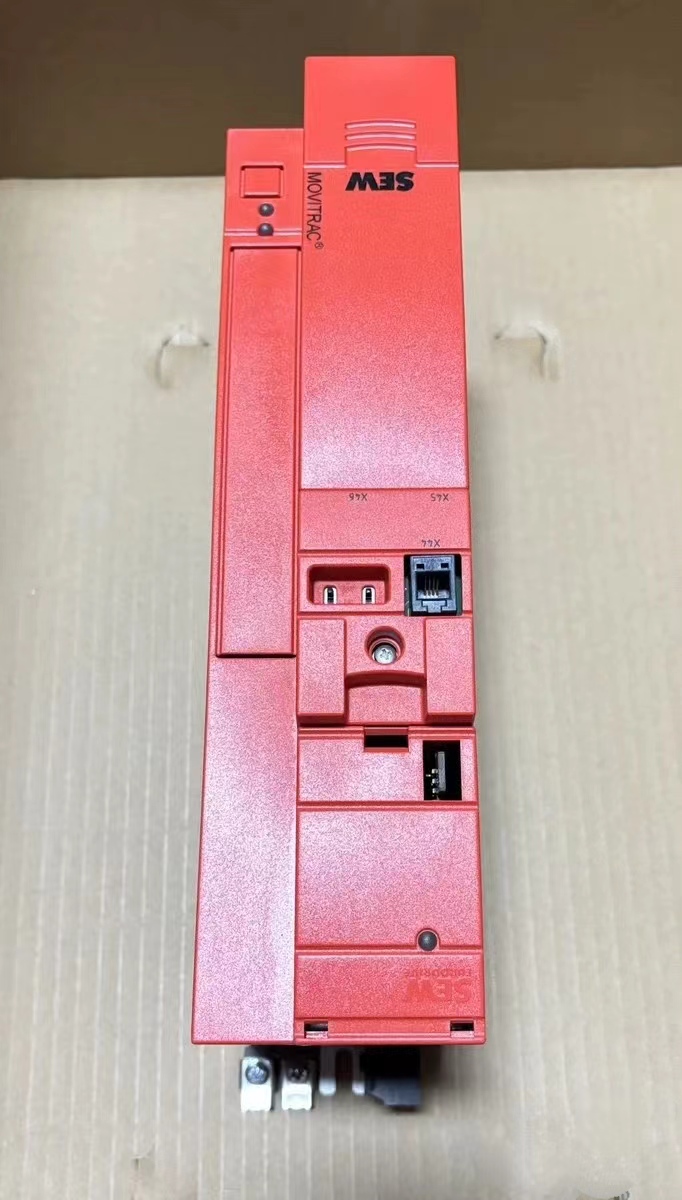拍前询价:SEW变频器MC07B0030-5A3-4-00/S0德国赛威全新原装正。