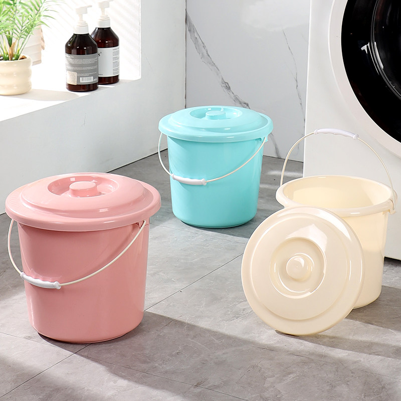 小水桶带盖子家用手提水桶学生美术桶宿舍厕所桶厨房清洁桶沙滩桶