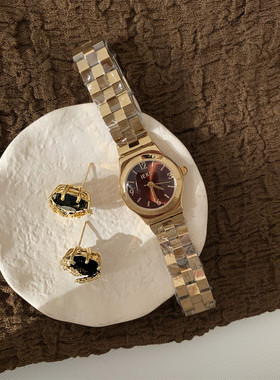 IEKE港风女士复古小圆盘数字石英