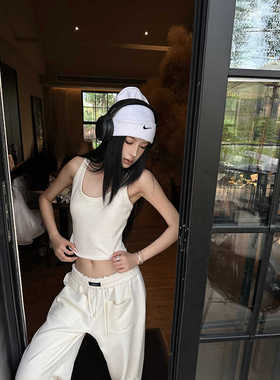 Fanptntox适度闲散 白色日常基础露腰背心新款女显瘦休闲工字上衣