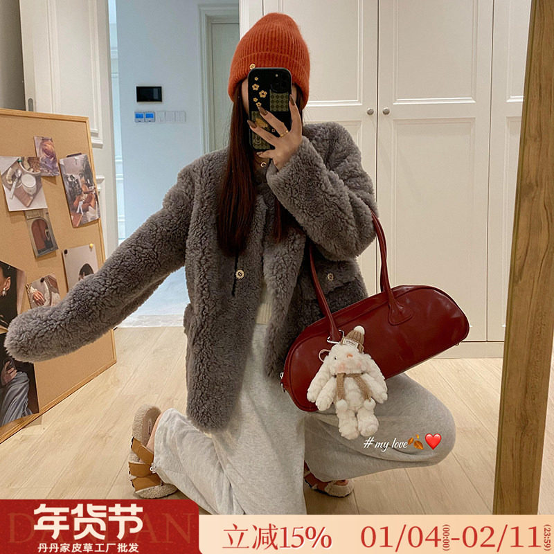 特价羊羔毛皮毛一体冬季新款幼崽绵羊毛小香风短款皮草女毛毛外套,女装/女士精品,皮草,淘宝优惠券,粉丝福利购,淘宝优惠卷