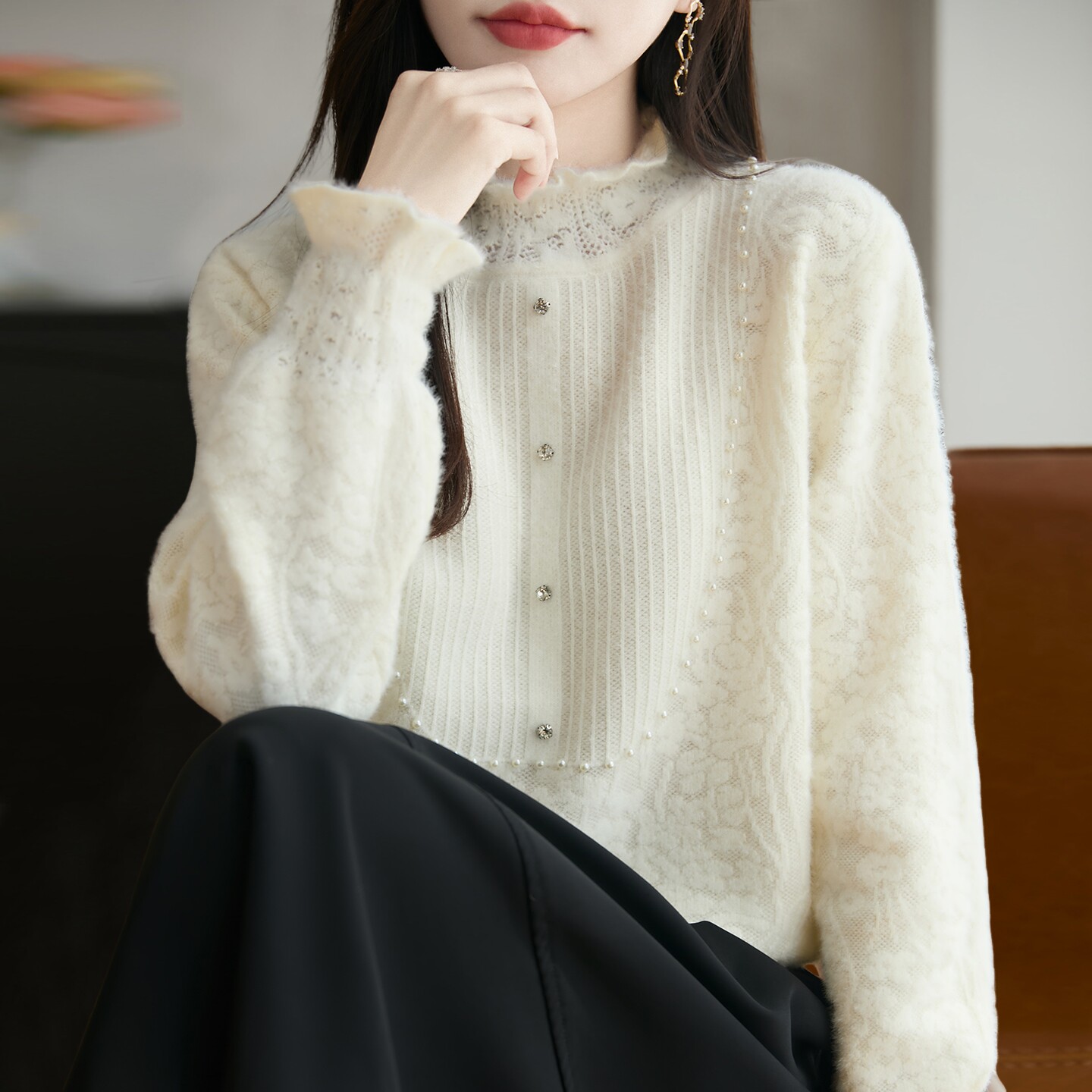 撤标撤柜（A）半高领提花针织打底衫女2025新款洋气减龄秋冬毛衣
