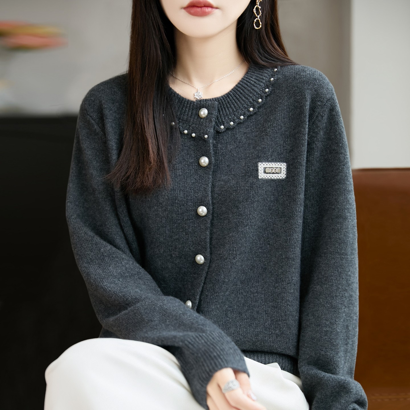 撤标撤柜（A）时尚钉珠纽扣针织开衫外套女2025新款洋气秋冬毛衣,女装/女士精品,毛针织衫,淘宝优惠券,粉丝福利购,淘宝优惠卷