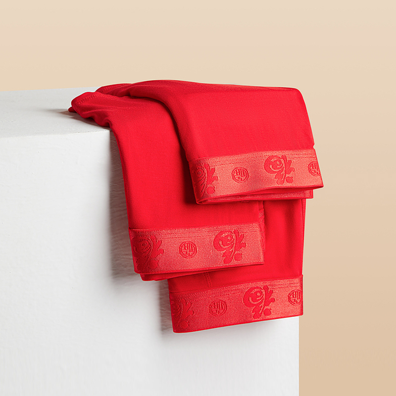 简约舒适一线撤标撤柜平脚短裤