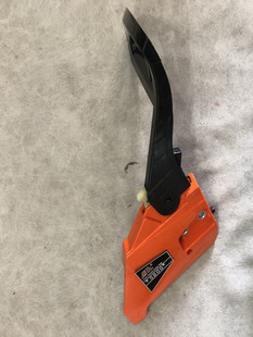 鹰王油锯原厂刹车总成板油锯配件导板压盖边盖通用型挡板链条进口