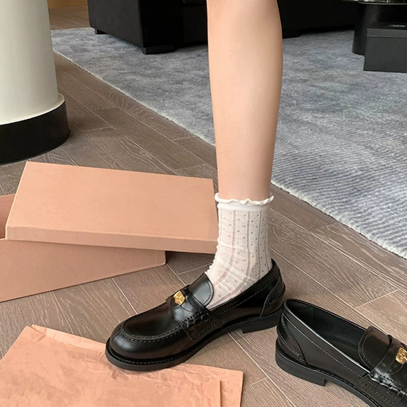 2026复古英伦风小金币乐福鞋女亮面圆头粗跟一脚蹬百搭学院风单鞋