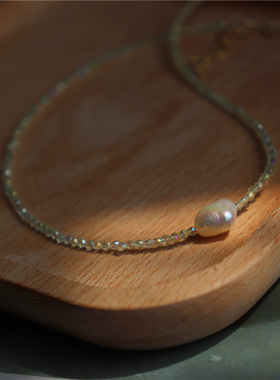 颈间阳光闪钻淡水珍珠